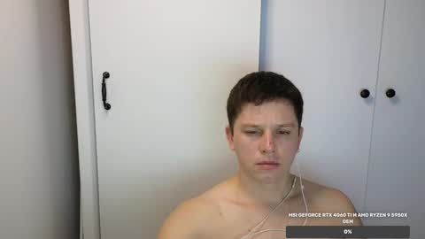 Snapshot of st1vemaster01 chatting on December 2024 04:58:01 PM st1vemaster01 online show from December 2024 04:58:01 PM