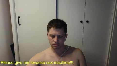 st1vemaster01 online show from April 2026 03:04:01 PM