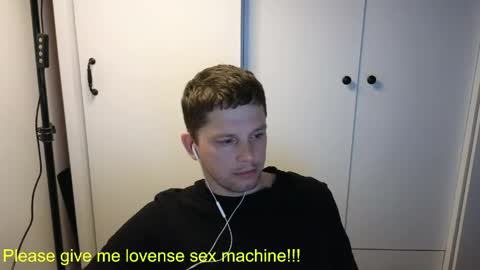 st1vemaster01 online show from April 2026 05:03:01 PM