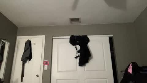 Jose online show from October 2025 02:11:01 AM