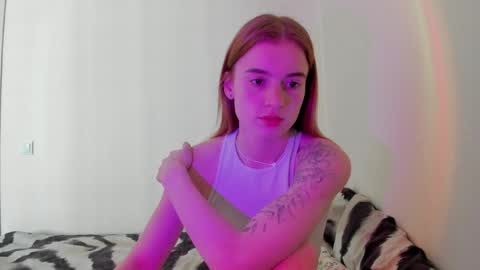 Snapshot of stacey_brow chatting on May 2026 03:24:01 AM stacey online show from May 2026 03:24:01 AM