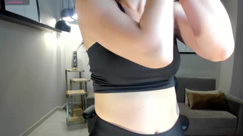 Snapshot of staceywood_ chatting on March 2025 10:35:01 AM Stacy Woods online show from March 2025 10:35:01 AM
