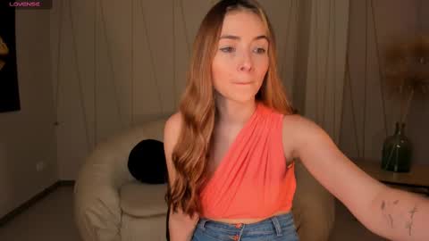 Snapshot of staceywood_ chatting on March 2025 01:38:02 PM Stacy Woods online show from March 2025 01:38:02 PM