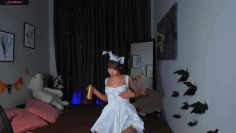 Stacy online show from October 2025 02:35:02 PM