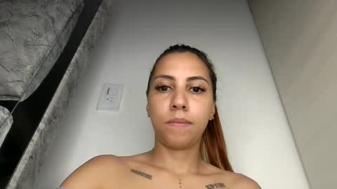 Stacy Queen online show from April 2026 03:39:01 AM