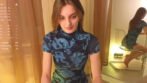 Snapshot of stacy_sexylips chatting on January 2025 04:57:01 PM Sexy lips online show from January 2025 04:57:01 PM