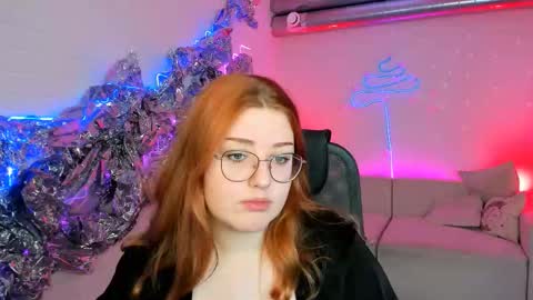 Stasey online show from December 2025 09:27:02 AM