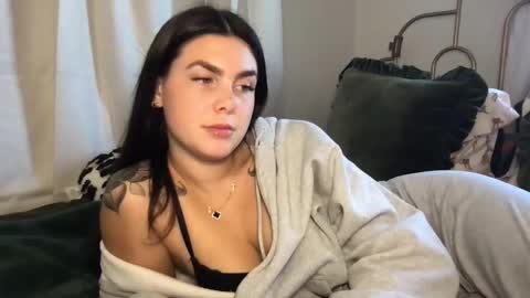 Stacy online show from September 2025 05:24:02 PM