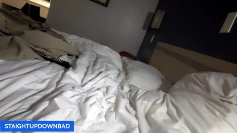 Straightupdownbad online show from January 2026 05:18:01 PM