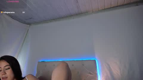 Stand and Rose online show from February 2026 06:06:02 AM