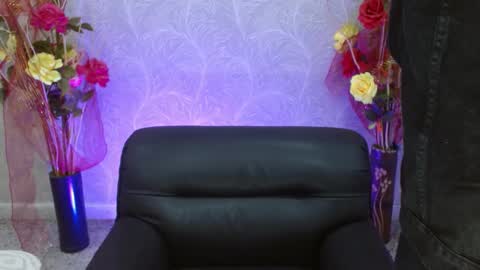 star_boyx online show from October 2025 02:48:02 PM