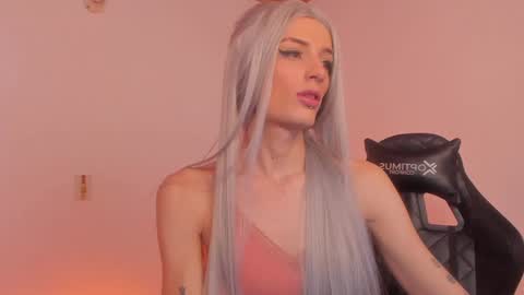 Snapshot of star_storm chatting on January 2025 02:42:02 PM star_storm online show from January 2025 02:42:02 PM