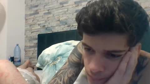 staywithuss online show from April 2026 02:51:02 AM