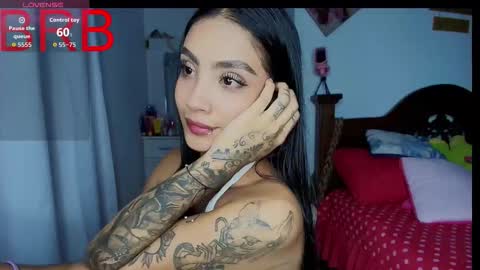 Im MiaIts my first day here  online show from November 2025 12:13:02 AM