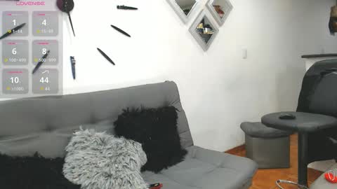 Stefy Milf online show from October 2025 10:56:02 PM