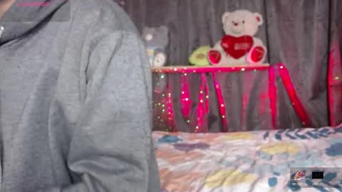 stefany_pablo1 online show from November 2025 11:54:02 AM