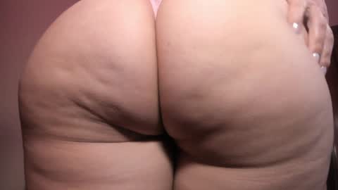 stefany online show from January 2025 04:45:01 PM