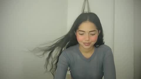 stefany online show from January 2025 07:34:01 PM