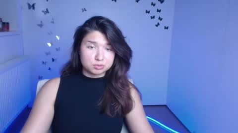 Steffi online show from September 2025 05:36:01 PM