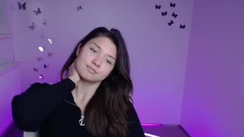 Steffi online show from October 2025 05:44:01 PM