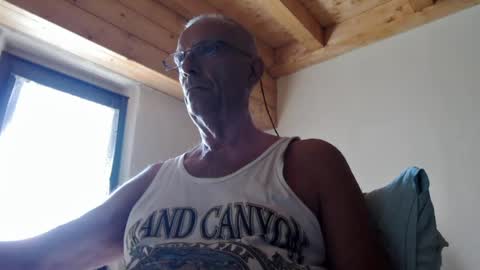 Snapshot of stefi444466 chatting on July 2026 02:46:01 PM stefi444466 online show from July 2026 02:46:01 PM