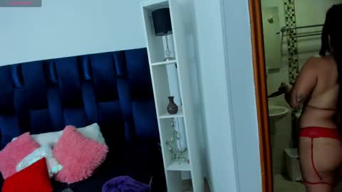 Snapshot of stefyrossy chatting on April 2026 12:11:02 PM Stefy online show from April 2026 12:11:02 PM