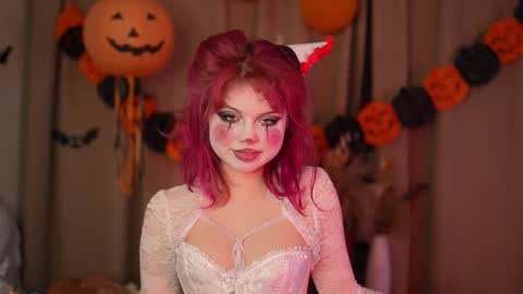 Stella online show from October 2025 11:49:01 PM