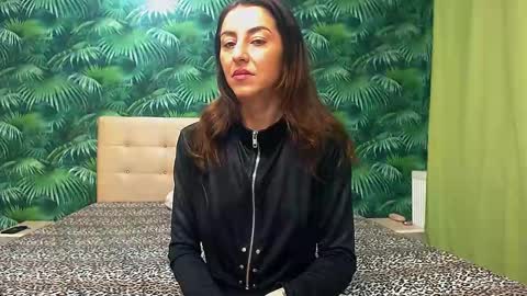 Snapshot of stella_john chatting on January 2025 03:31:01 AM Stella John online show from January 2025 03:31:01 AM