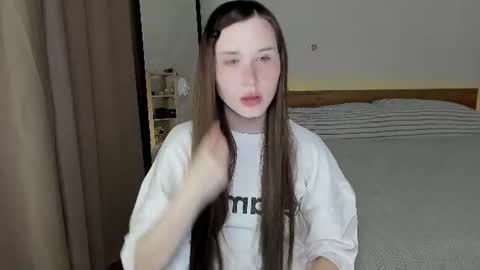 Snapshot of stella_sunny chatting on July 2026 11:08:02 AM stella_sunny online show from July 2026 11:08:02 AM