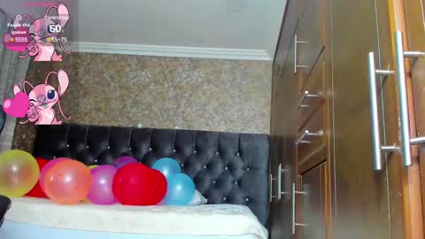 Snapshot of stella_xue chatting on February 2025 08:58:02 PM Estella online show from February 2025 08:58:02 PM