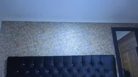 Snapshot of stella_xue chatting on November 2025 08:44:01 PM Estella online show from November 2025 08:44:01 PM