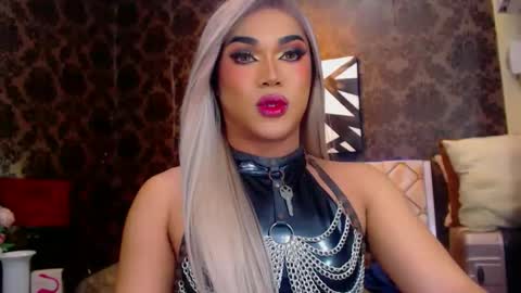 CALL ME STELLA online show from January 2025 12:31:01 PM