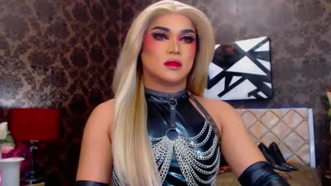 CALL ME STELLA online show from February 2025 09:21:01 AM