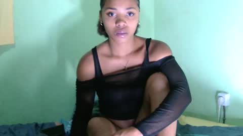 stellah2555 online show from April 2026 04:12:02 PM