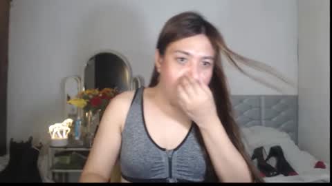 Stella online show from November 2025 09:24:01 AM