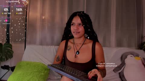 stellart_ online show from January 2025 07:28:01 AM