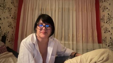 Snapshot of stellarteam chatting on January 2025 04:33:01 PM StellarTeam online show from January 2025 04:33:01 PM