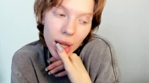 S T E L L A online show from March 2026 10:08:01 AM