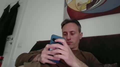 Snapshot of sten015 chatting on February 2025 02:01:01 PM sten015 online show from February 2025 02:01:01 PM