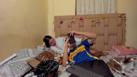 Snapshot of stepcouple__ chatting on December 2025 11:12:01 PM Stepcouple online show from December 2025 11:12:01 PM