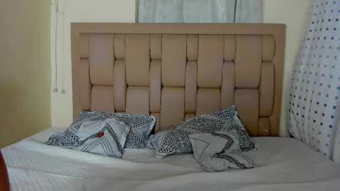 Snapshot of stepcouple__ chatting on February 2026 07:56:01 PM Stepcouple online show from February 2026 07:56:01 PM