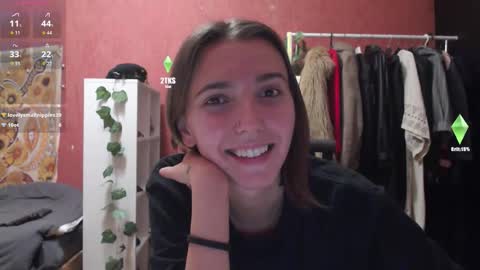 Stephanie 3 online show from September 2025 03:32:02 AM