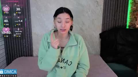 Snapshot of stepha_ chatting on November 2025 11:12:02 AM Stepha online show from November 2025 11:12:02 AM