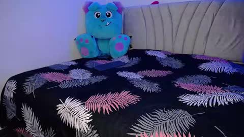 Emma online show from February 2025 11:13:02 PM