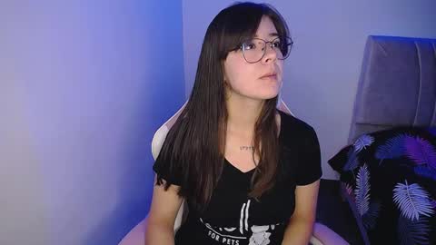 Emma online show from February 2025 03:01:02 AM