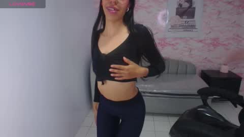 Stephania online show from December 2024 03:38:02 AM