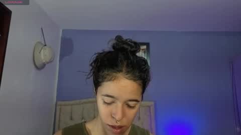 Stephania online show from June 2026 03:18:01 PM