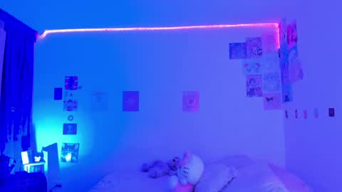 Stephanie  online show from December 2024 02:14:02 AM