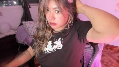 Stephanie  online show from April 2026 01:22:01 AM