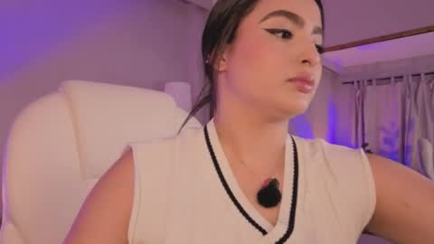 Snapshot of stephany_harlot chatting on March 2026 10:45:01 PM stephany_harlot online show from March 2026 10:45:01 PM